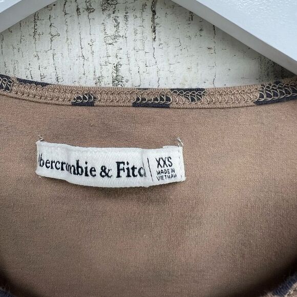 Abercrombie & Fitch Leopard Print Short Sleeve Body Suit Womens XXS - Picture 2 of 7